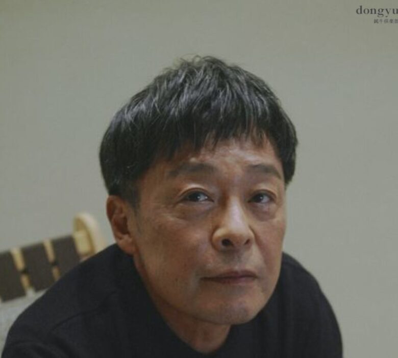 光石研:羽鳥文夫 役