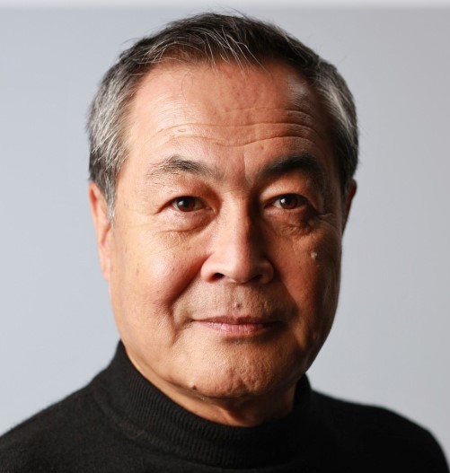 小野武彦(おのたけひこ):小笠原治 役