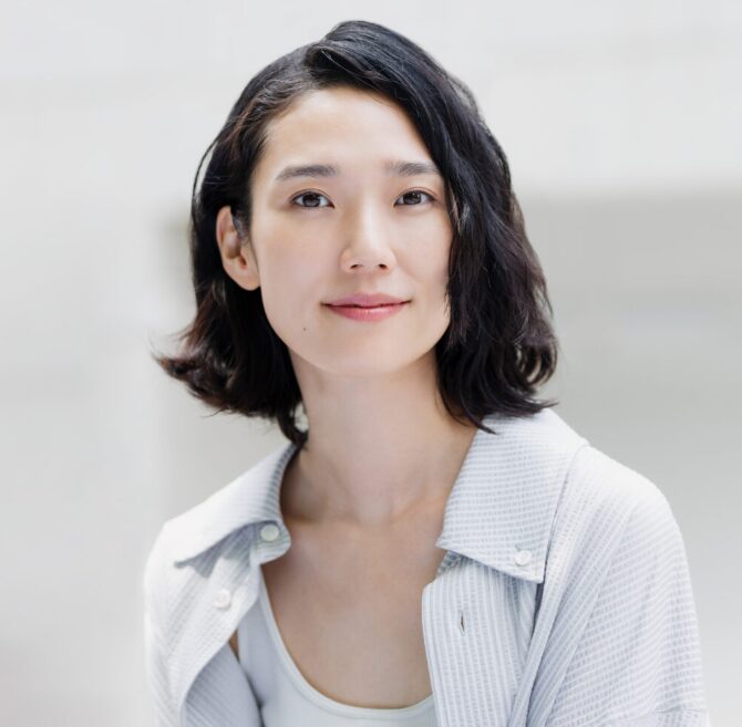 岡本 多緒：舟尾亮子 役 