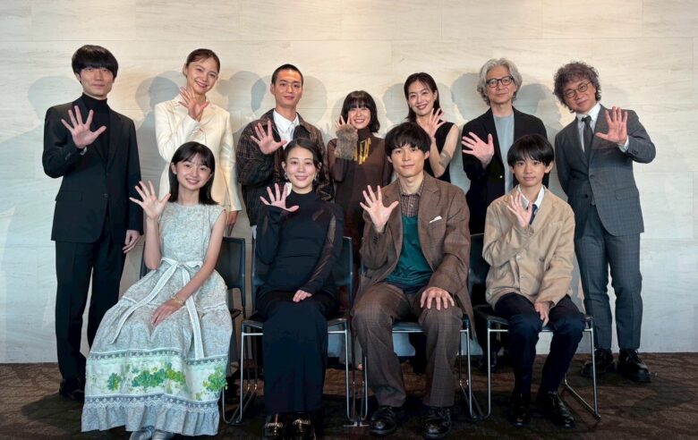  映画『秒速5センチメートル』の完成披露試写会はいつ？