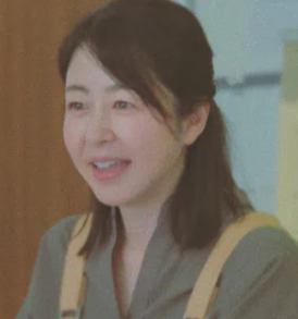 堀内 敬子(ほりうち けいこ)：田村 四季子 役