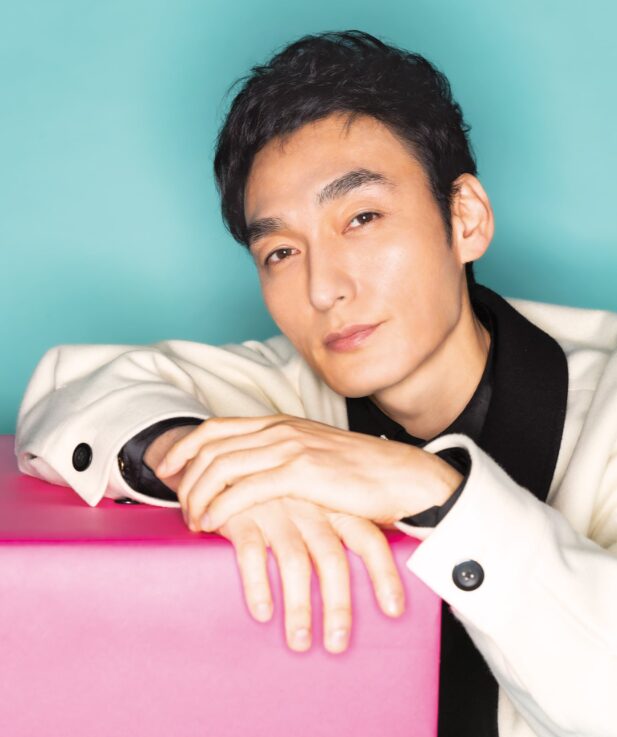 草彅 剛(くさなぎ つよし)：鳥飼樹 役