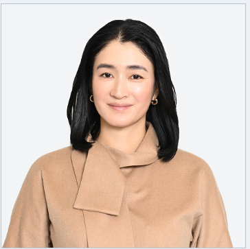 小雪：藤崎美玲 役