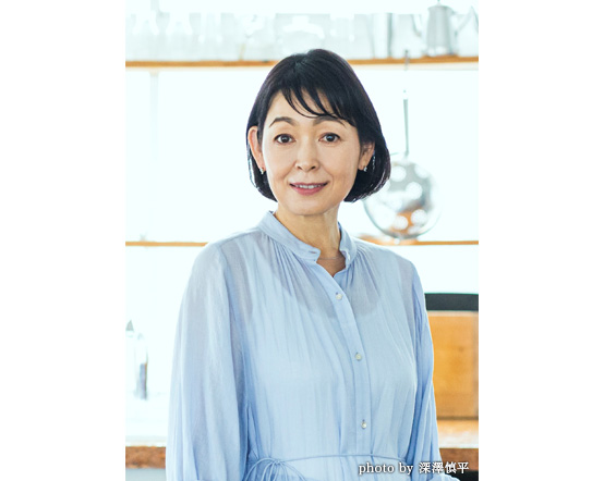 財前直見(ざいぜん なおみ)：橋谷きな子 役