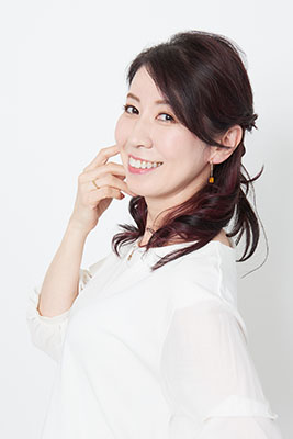 三石琴乃(みついし ことの)：南風万里子 役