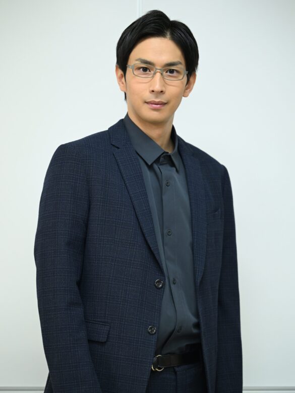 市川知宏:阿部郁人(あべ いくと) 役