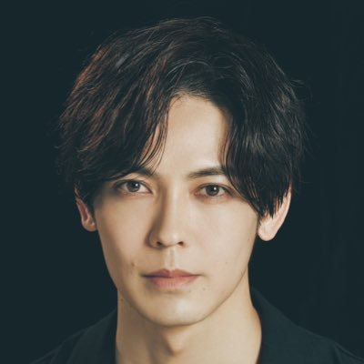 猪塚 健太(いづか けんた):小野寺洋一 役