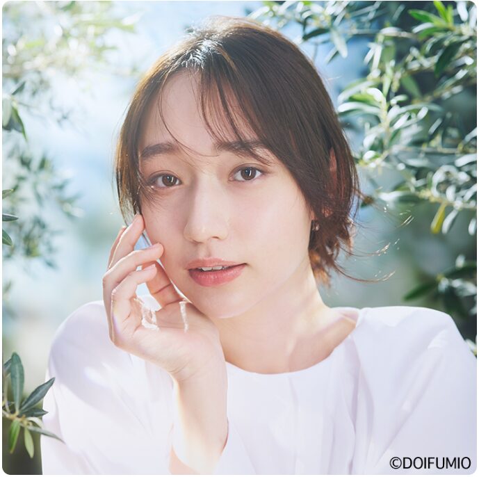 白本 彩奈(しらもと あやな):川崎玲奈 役