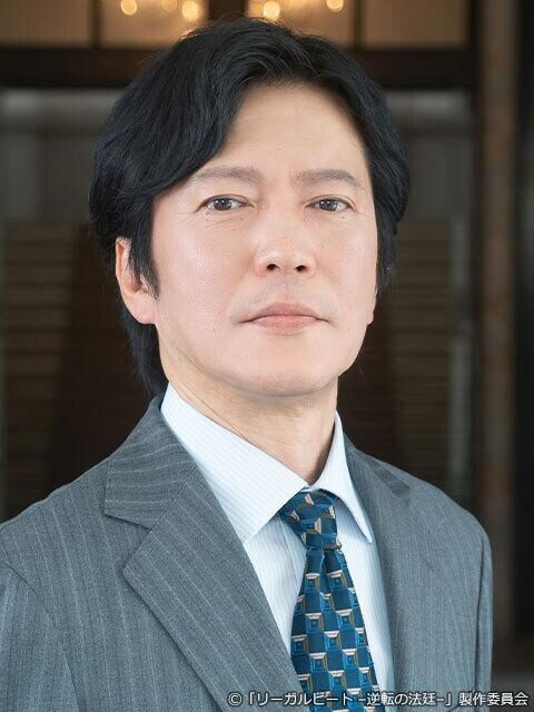 田辺 誠一(たなべ せいいち):星 信隆 役